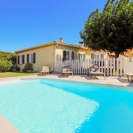 3 Bedroom Beautiful In *